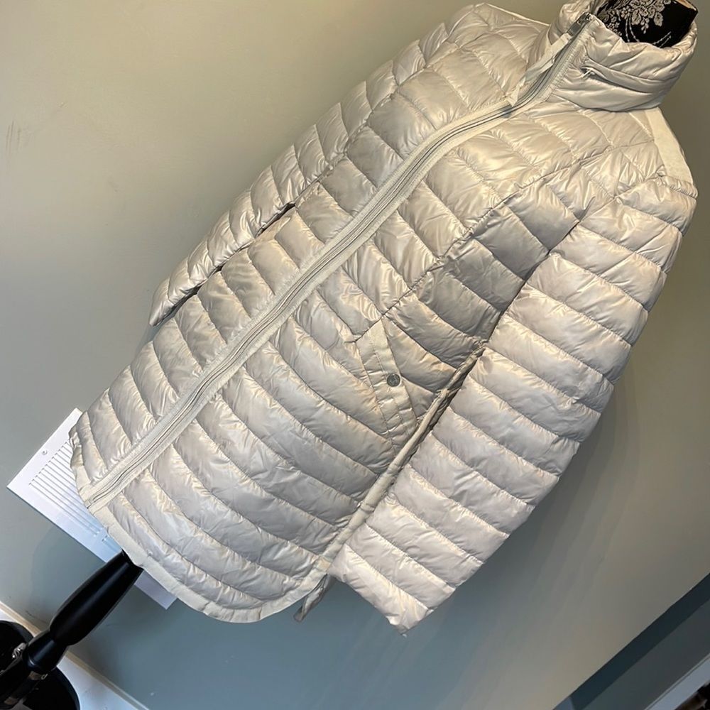 NOVELTI GLOW Jacket NEW